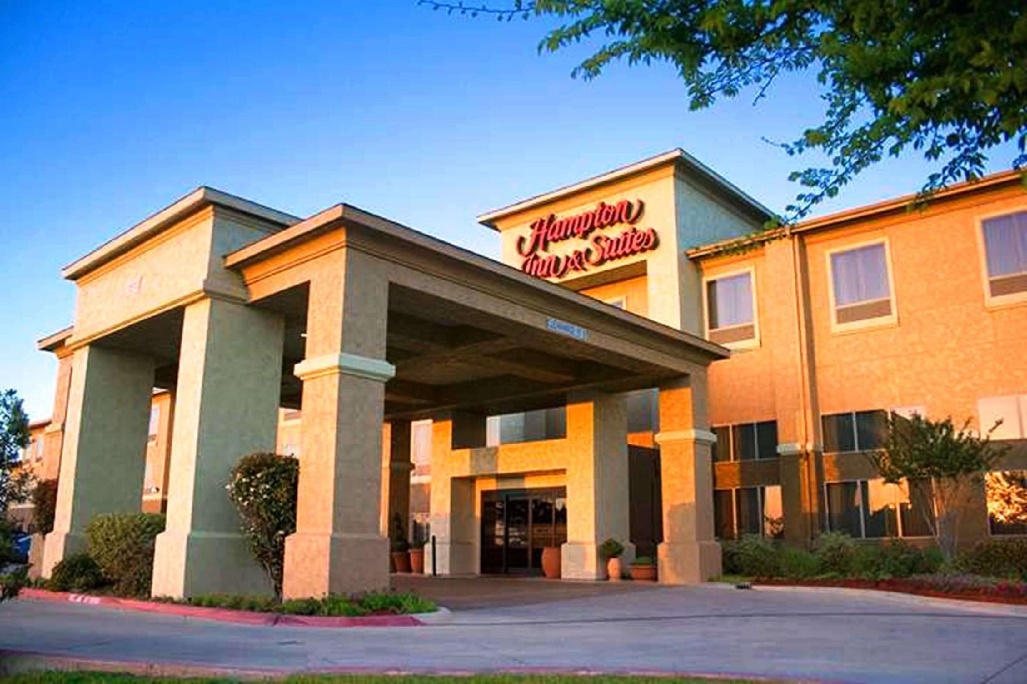 Hampton Inn & Suites דנטון מראה חיצוני תמונה