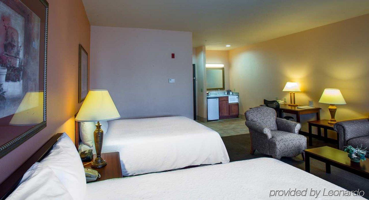 Hampton Inn & Suites דנטון מראה חיצוני תמונה