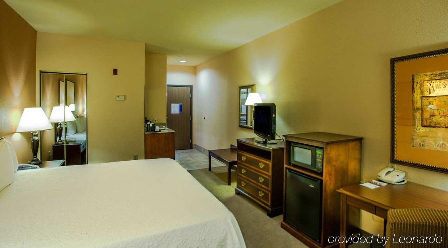 Hampton Inn & Suites דנטון מראה חיצוני תמונה